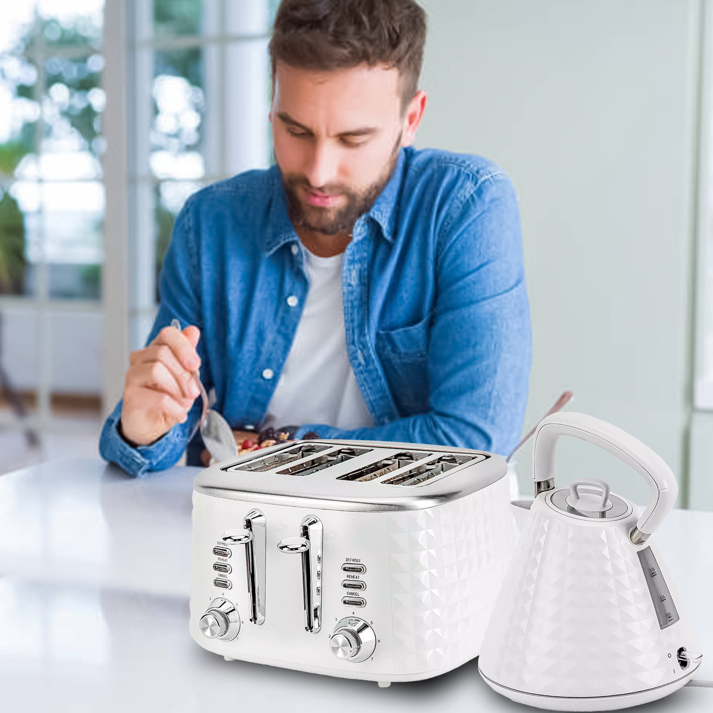 Four Slice Toaster and Kettle Set – Stylish Stainless Steel Breakfast Set with Fast Boil & Browning Control