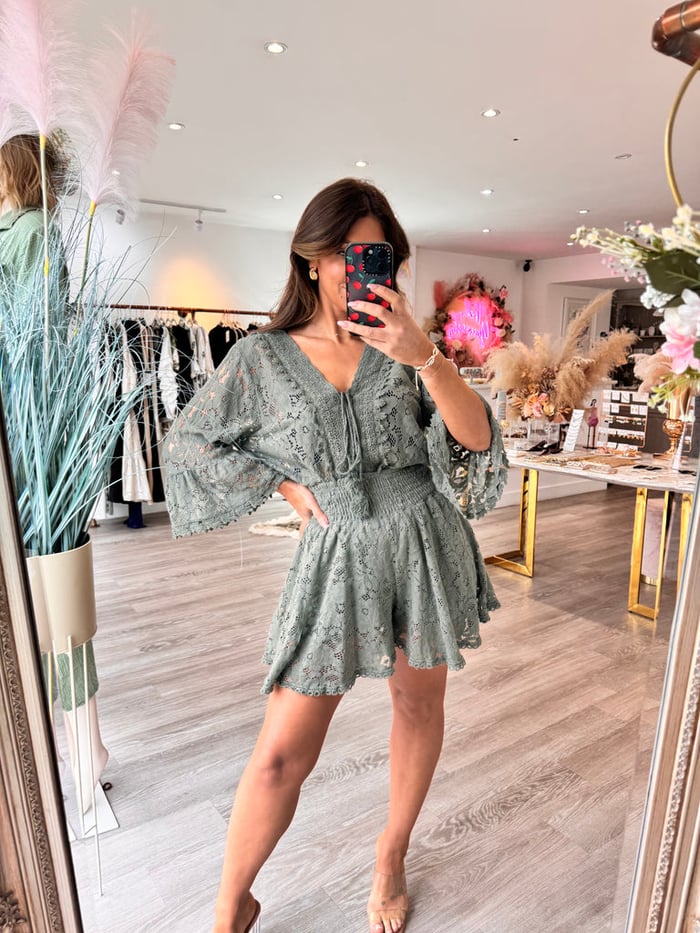 Casual Short V-neck Lace Suit