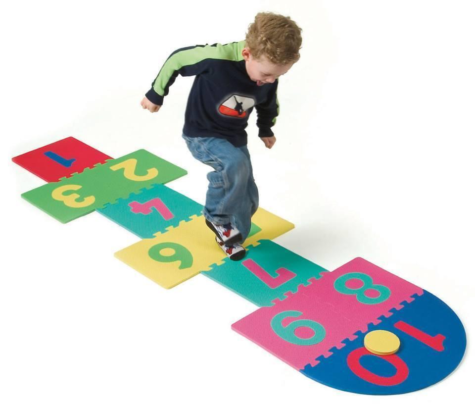 Giant Hopscotch Set - Giant Hop Scotch Indoor Outdoor Garden Family Hopscotch Game Set 210cm x 60cm
