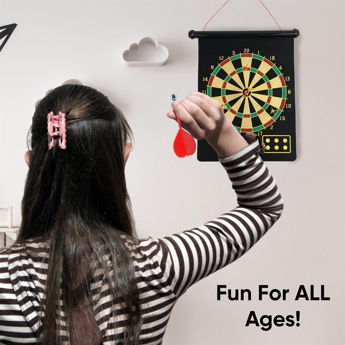 Best Dartboard UK - Magnetic Dartboard With 6 x Safe Magnetic Darts Indoor Outdoor Fun Game