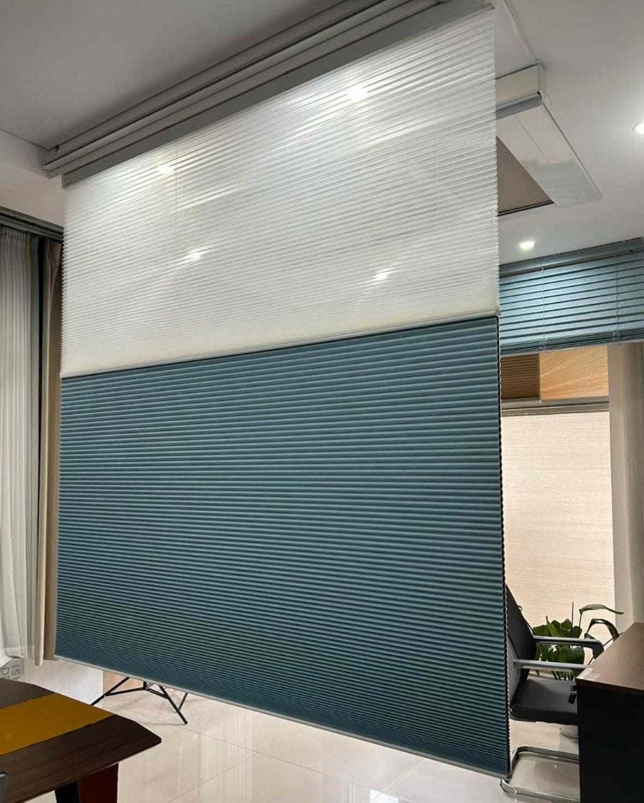 No-Drill Electric Day & Night Blind – Remote Control, Light Filtering, Modern Design