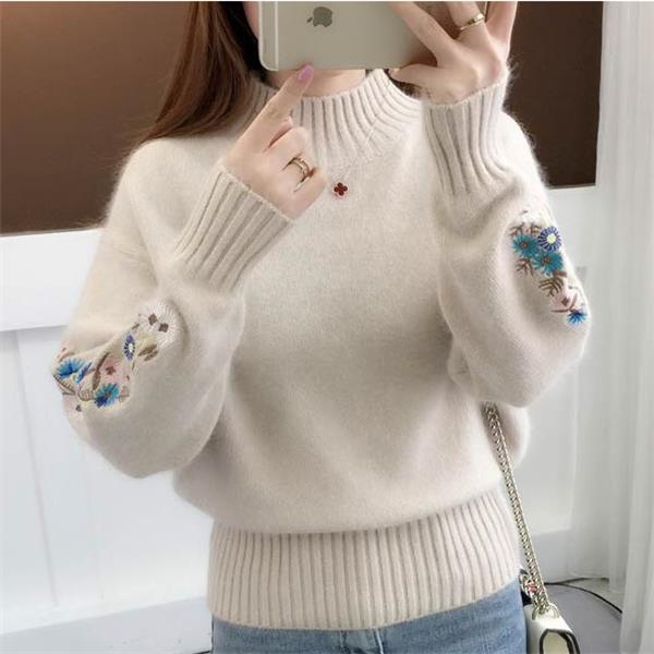 🌸Cashmere Knitted Floral Embroidery Thick Sweater